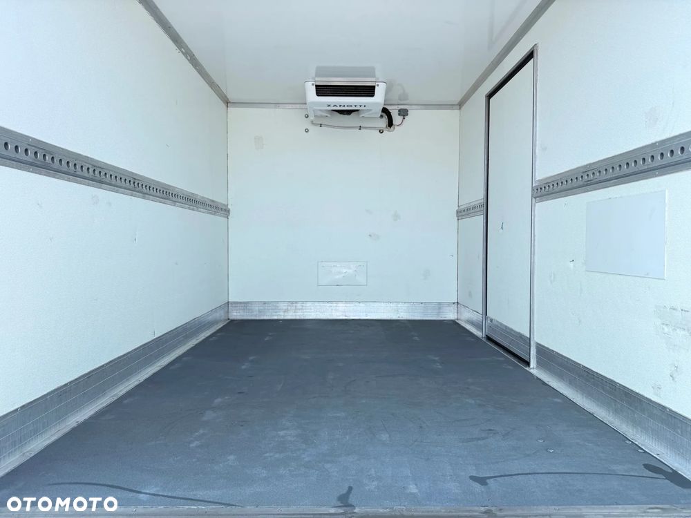 Renault Master  Master 145 DCI Kontener 3x Drzwi 230V Chłodnia/Mroźnia do -12, Salon PL, Jeden Właściciel - 8