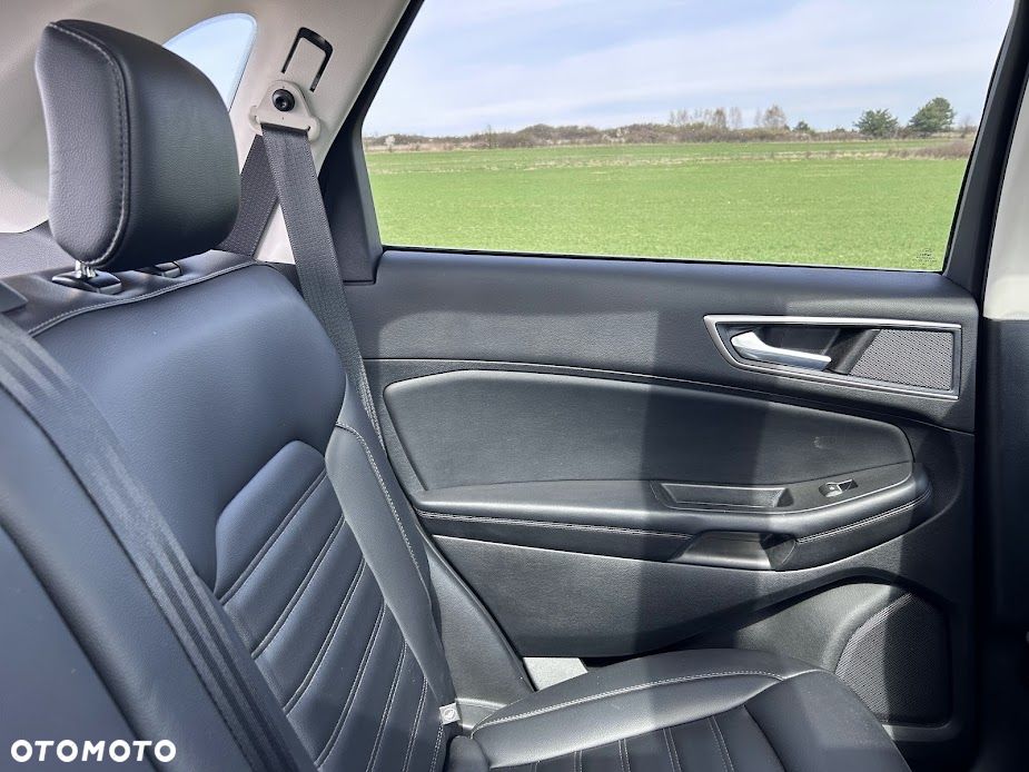 Ford Edge - 19