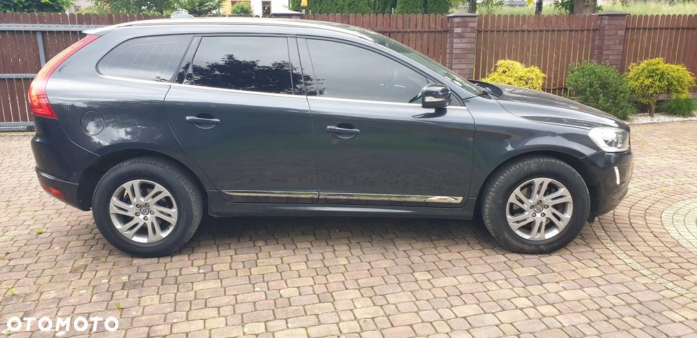 Volvo XC 60 D4 Drive-E R-Design Summum - 5