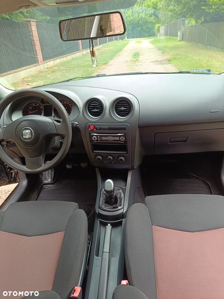 Seat Ibiza 1.4 16V Sport - 10