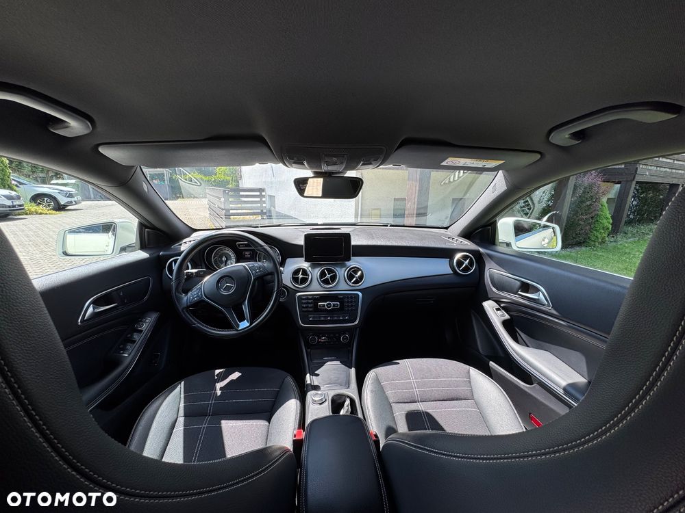 Mercedes-Benz CLA - 7