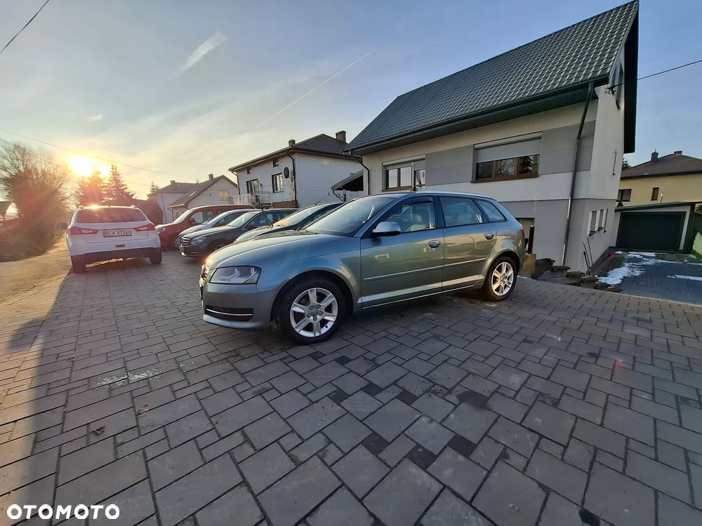 Audi A3 Sportback 1.6 Ambition - 1