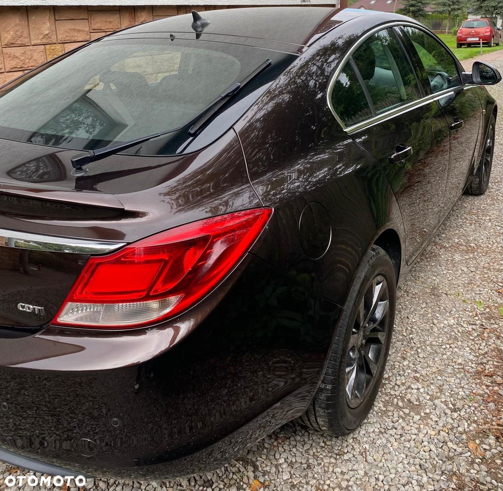 Opel Insignia 2.0 CDTI - 8