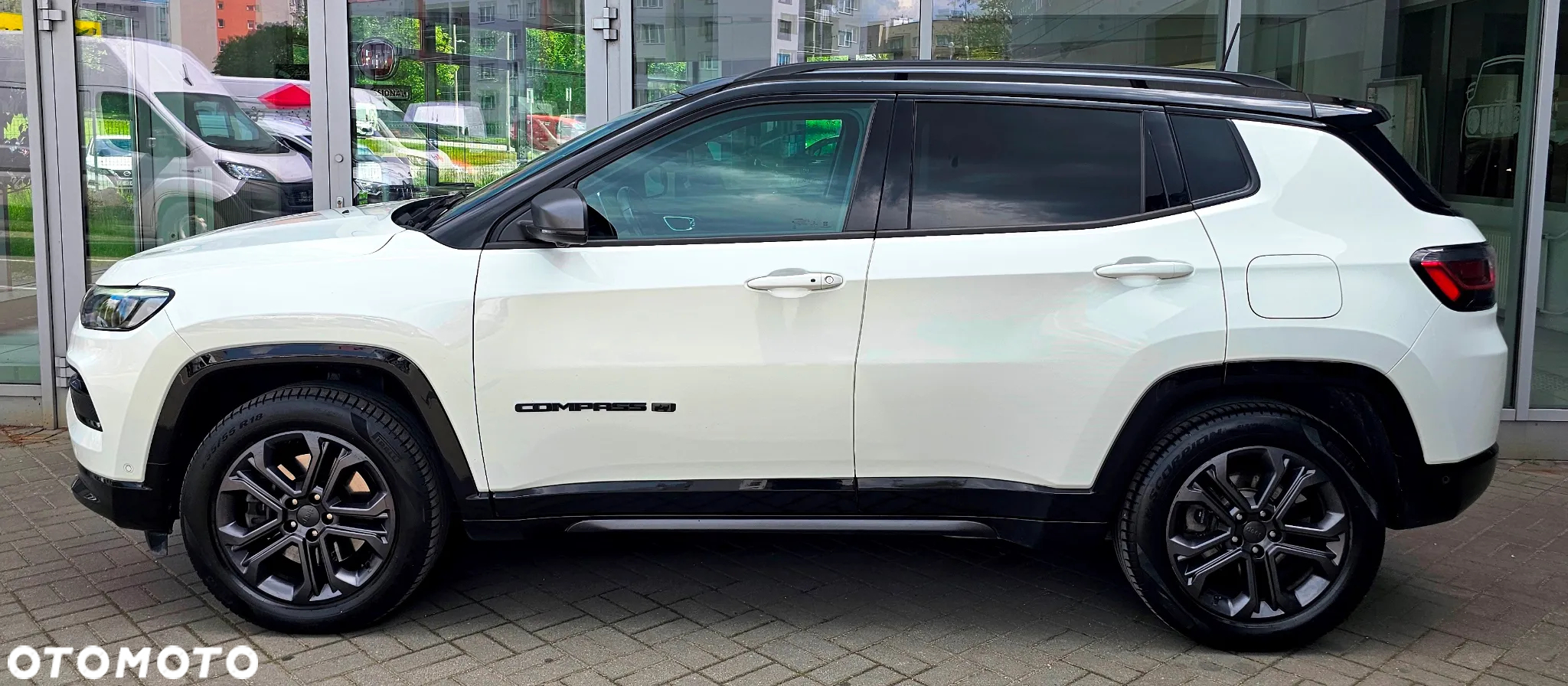 Jeep Compass 1.3 T4 PHEV 4xe 80th Anniversary S&S - 8
