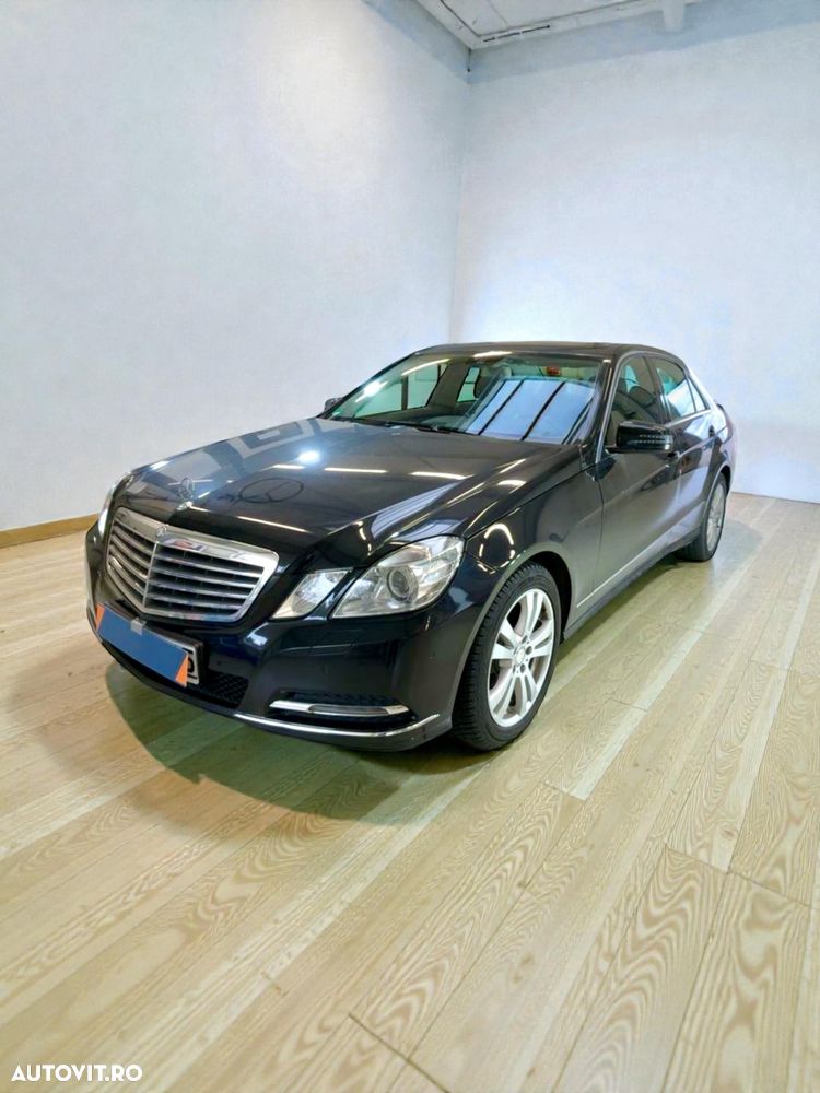 Mercedes-Benz E 300 BlueTEC HYBRID 7G-TRONIC Elegance - 2