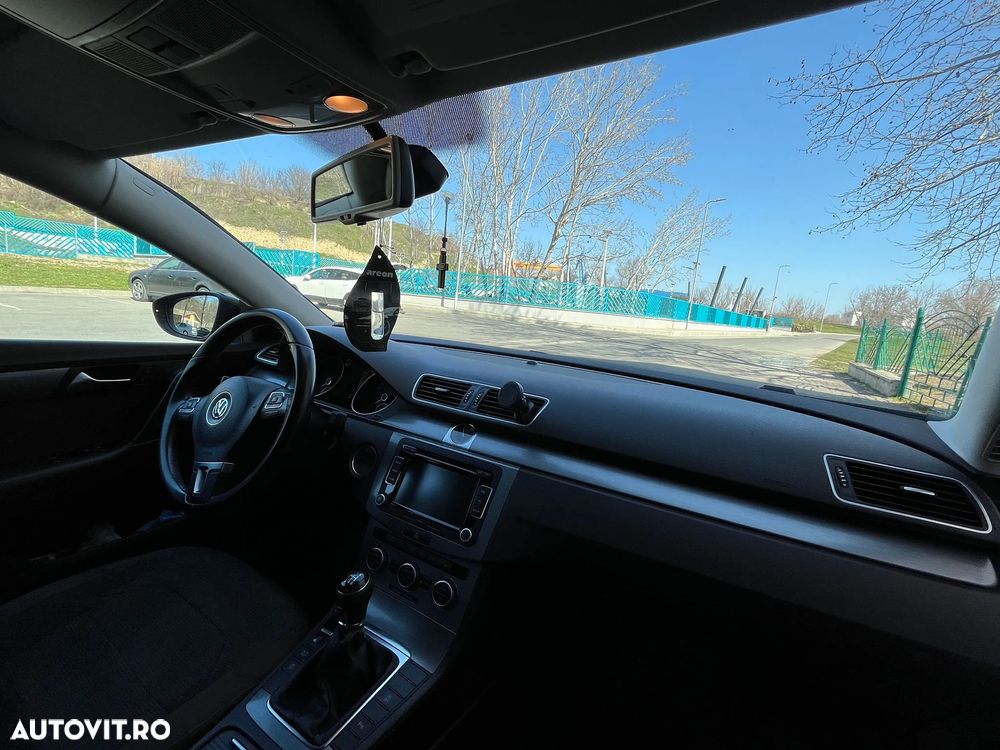 Volkswagen Passat 2.0 TDI BlueMotion Tehnology Comfortline - 5
