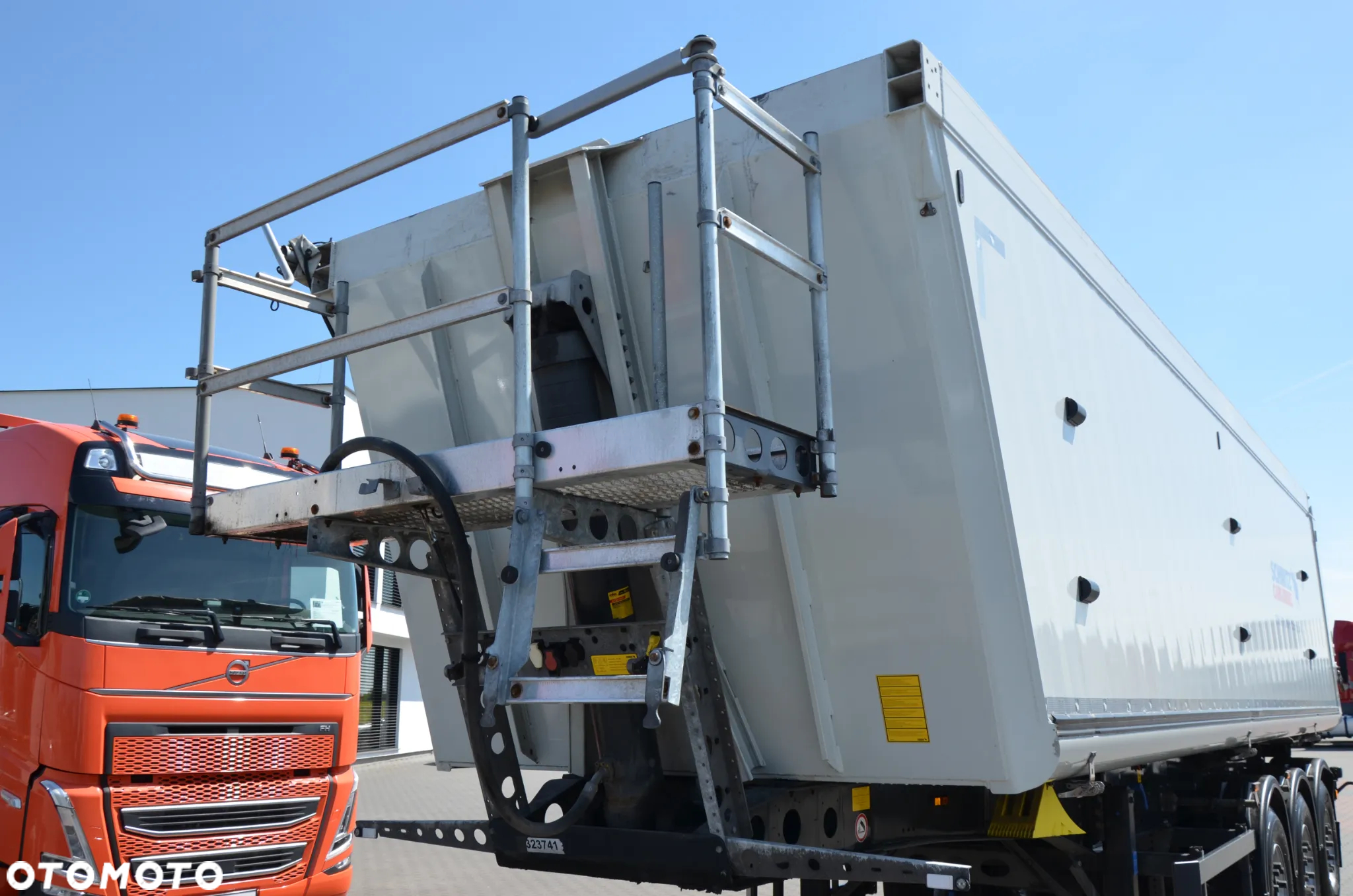Schmitz Cargobull WYWROTKA ALU 39 m3 / 2022r / OŚ POD. / HYVA / 3741 - 12