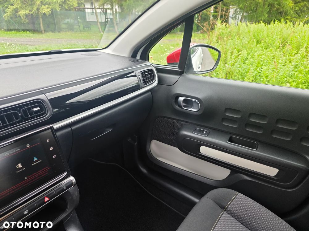 Citroën C3 1.2 PureTech Shine - 27