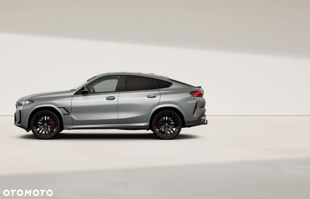 BMW X6 M60i xDrive - 8