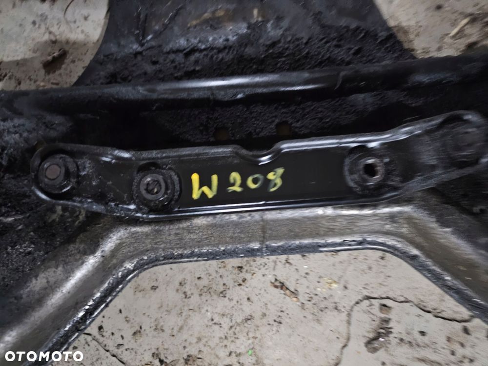 belka zawieszenia przedniego wózek sanki mercedes-benz w203 - 2