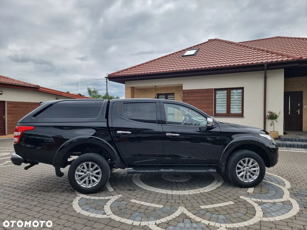 Mitsubishi L200 2.4 d DC Intense + - 30
