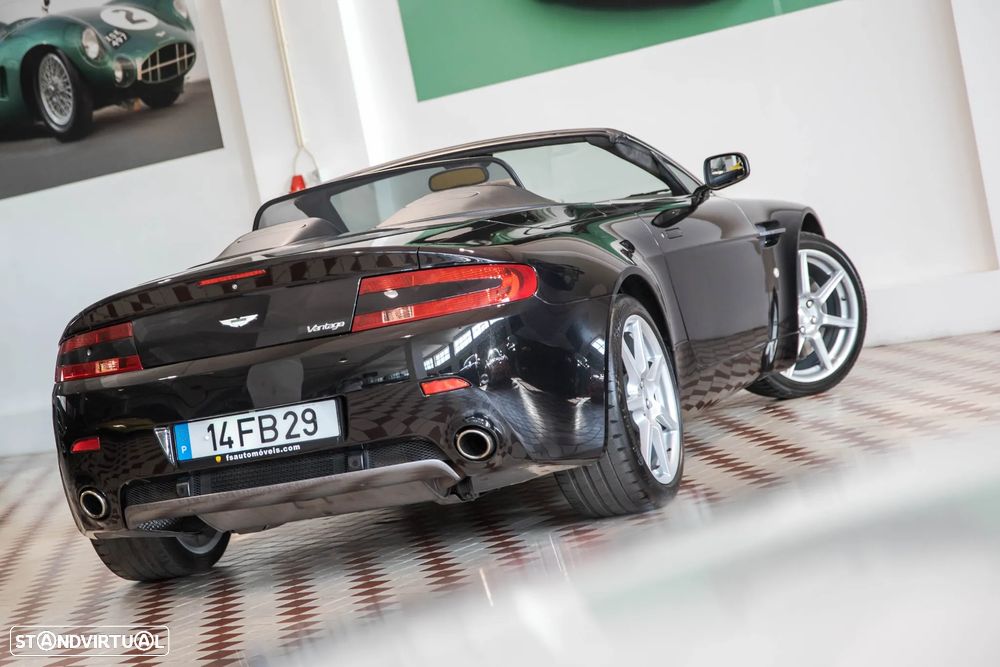 Aston Martin Vantage Coupe V8 Sportshift - 5