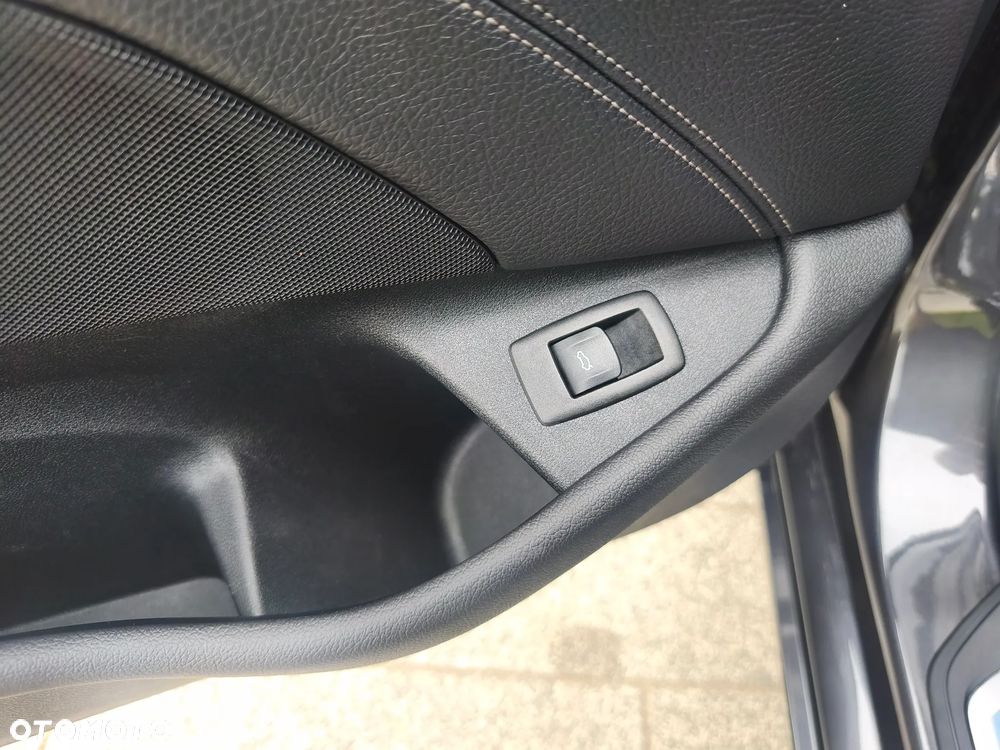 BMW Seria 5 520d Modern Line - 12