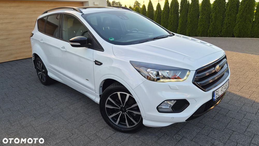 Ford Kuga 2.0 TDCi 4x4 ST-Line - 26