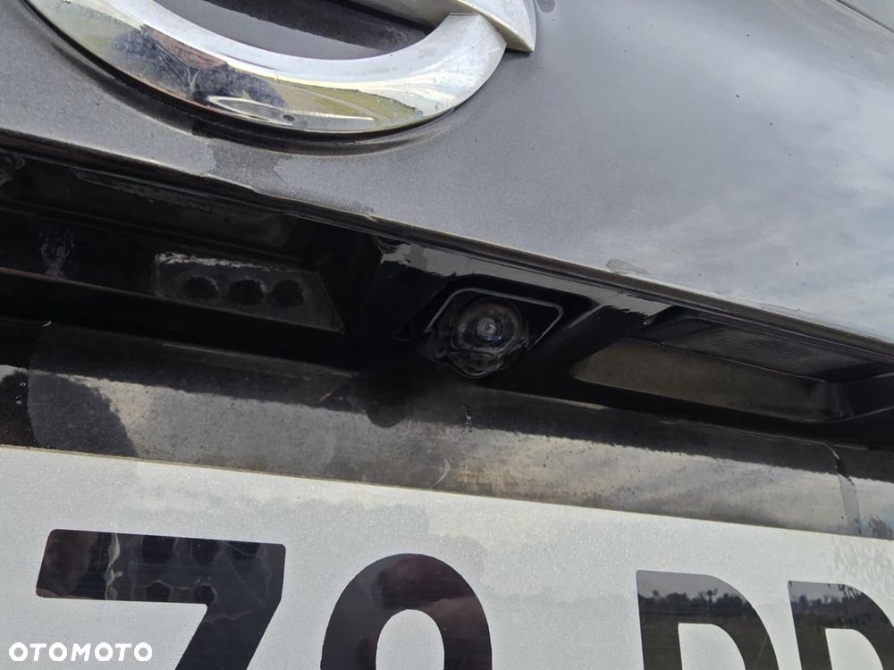 Nissan Qashqai 1.6 dCi N-Connecta - 6