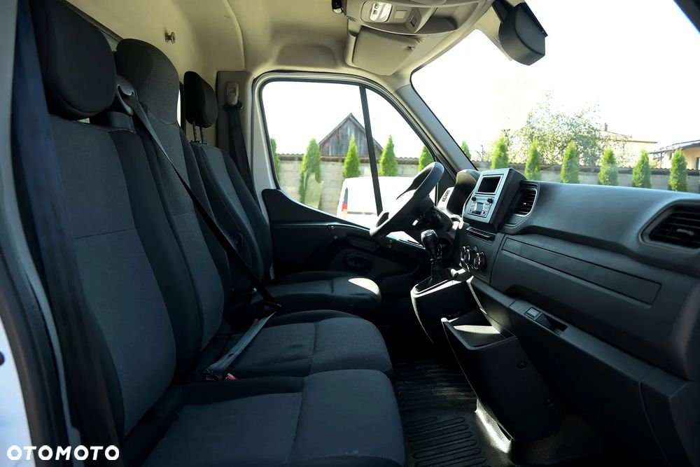 Renault MASTER 2.3 dCi 163KM * KONTENER 8ep+ WINDA 750kg* - 17