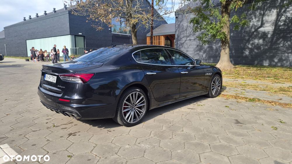 Maserati Quattroporte Modena - 7