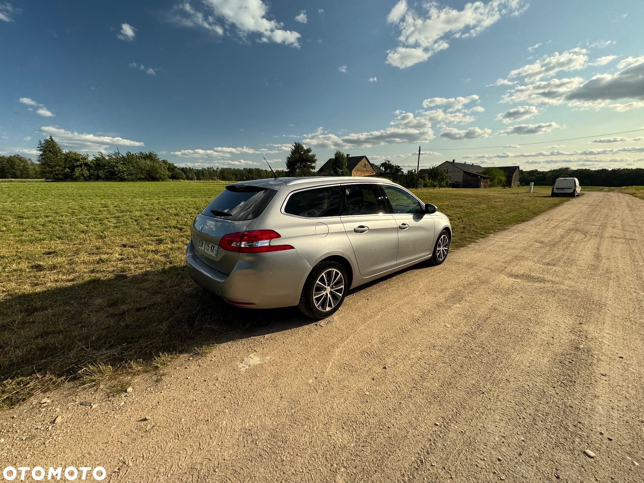 Peugeot 308 1.2 PureTech Allure S&S - 16