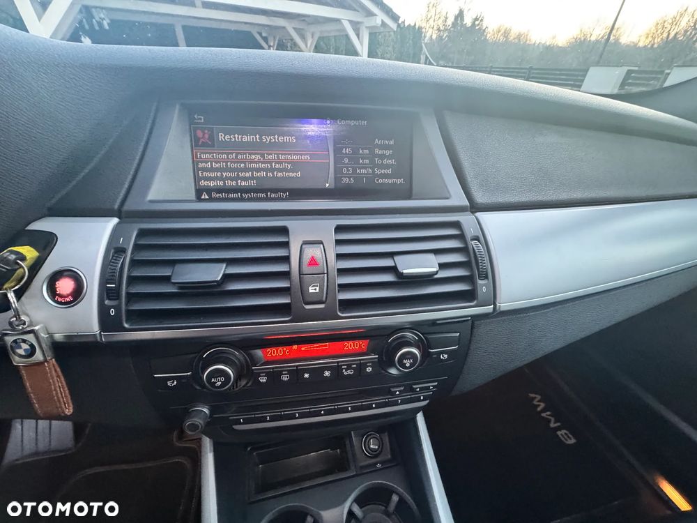 BMW X5 xDrive30d - 14