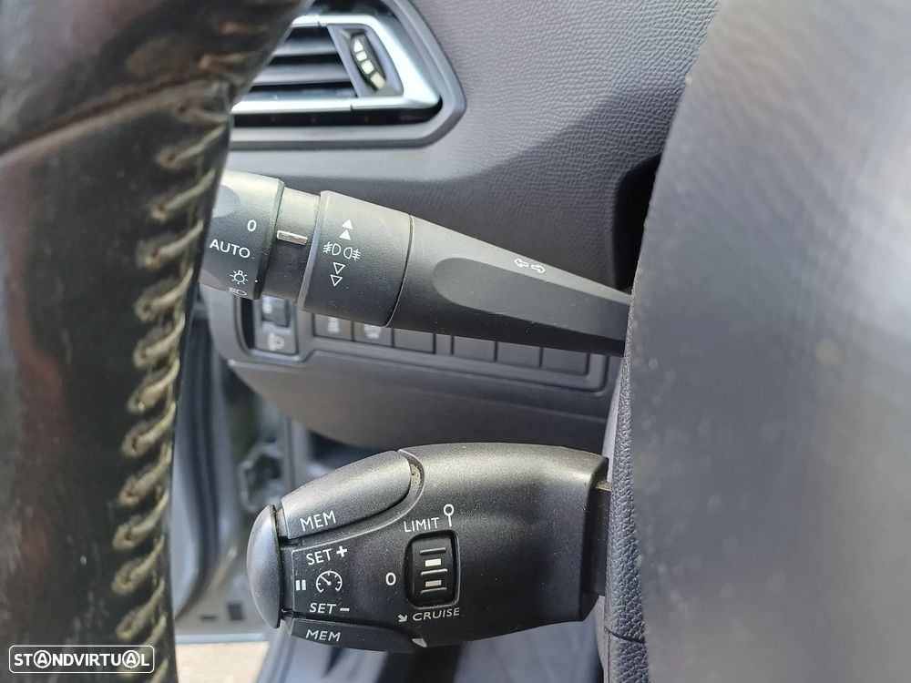 Peugeot 308 BlueHDi FAP 120 Stop & Start Active - 21