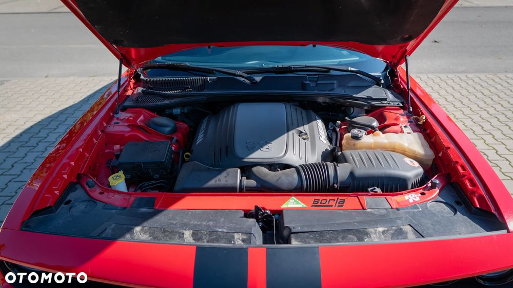 Dodge Challenger - 23