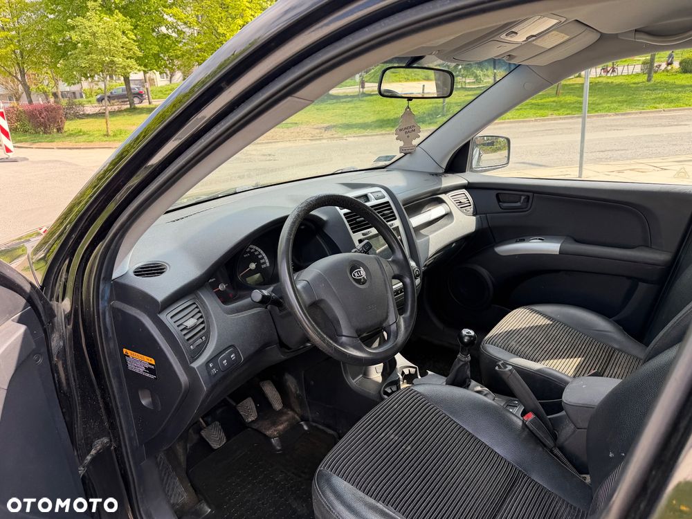 Kia Sportage 2.0 Expedition - 8