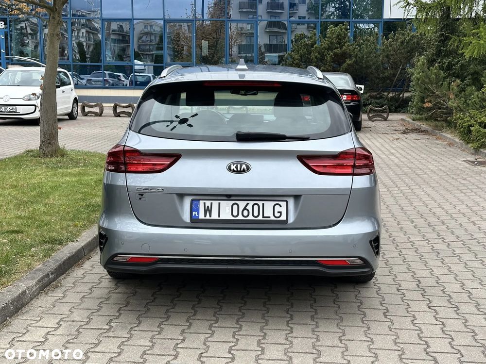 Kia Ceed 1.5 T-GDI M DCT - 6