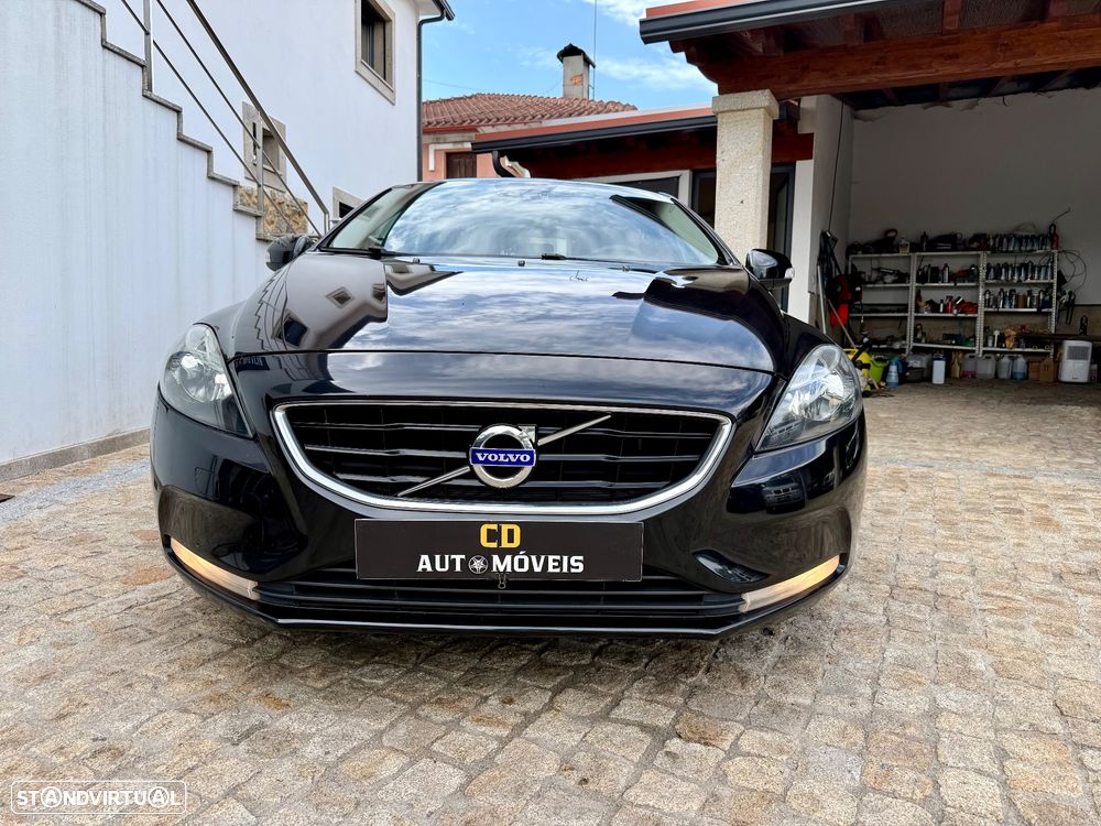 Volvo V40 D2 Kinetic - 24