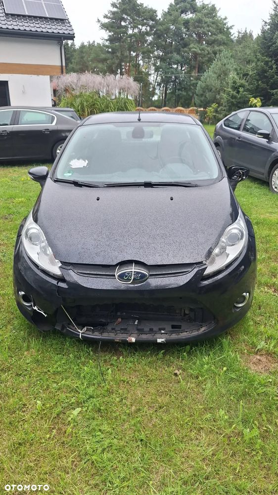Ford Fiesta - 4