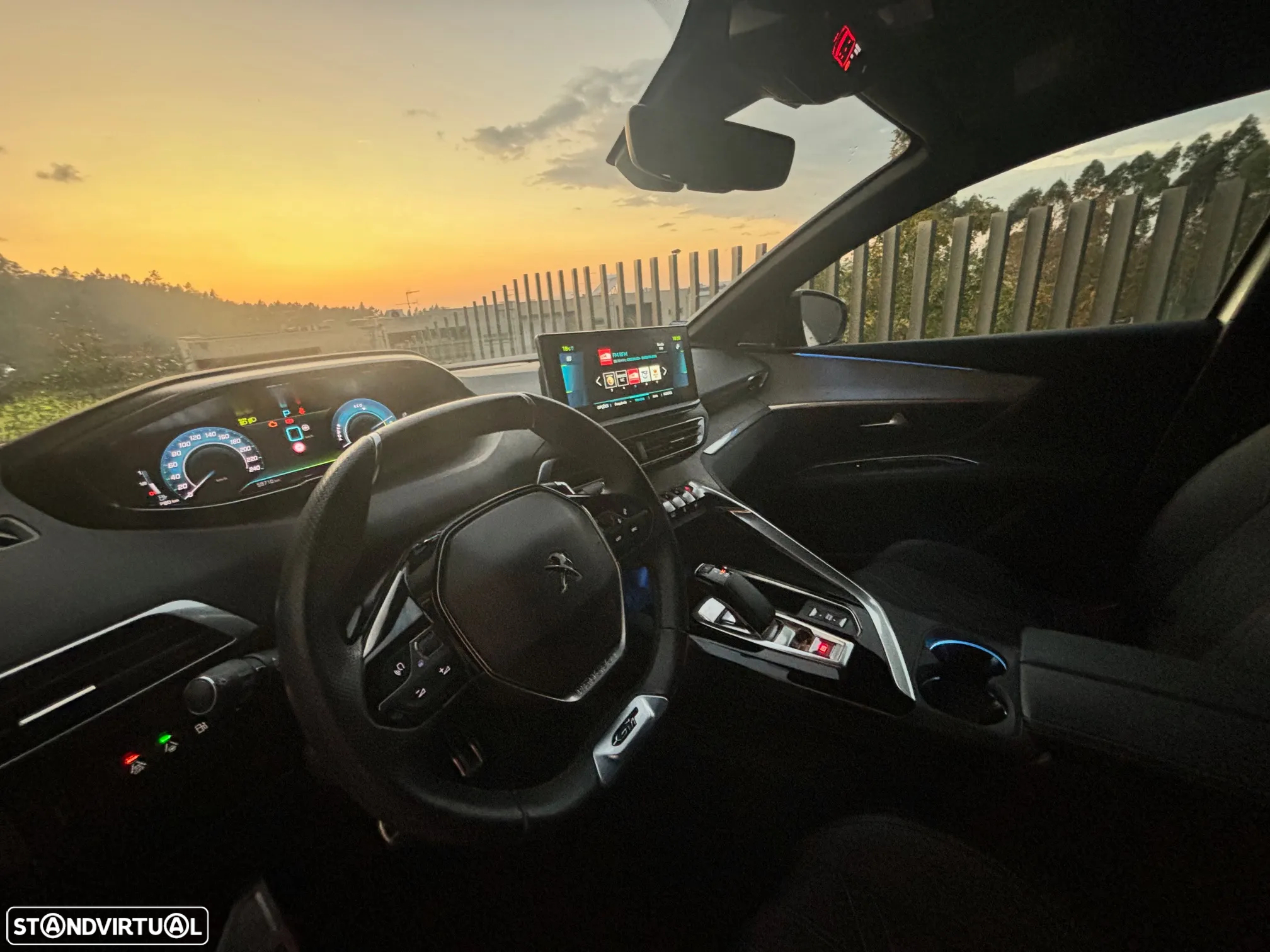 Peugeot 3008 1.6 Hybrid GT Pack e-EAT8 - 8