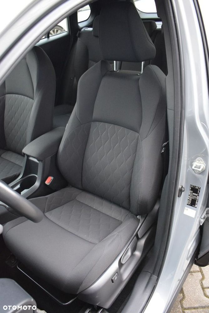 Toyota Corolla Cross 2.0 Hybrid Style AWD - 14