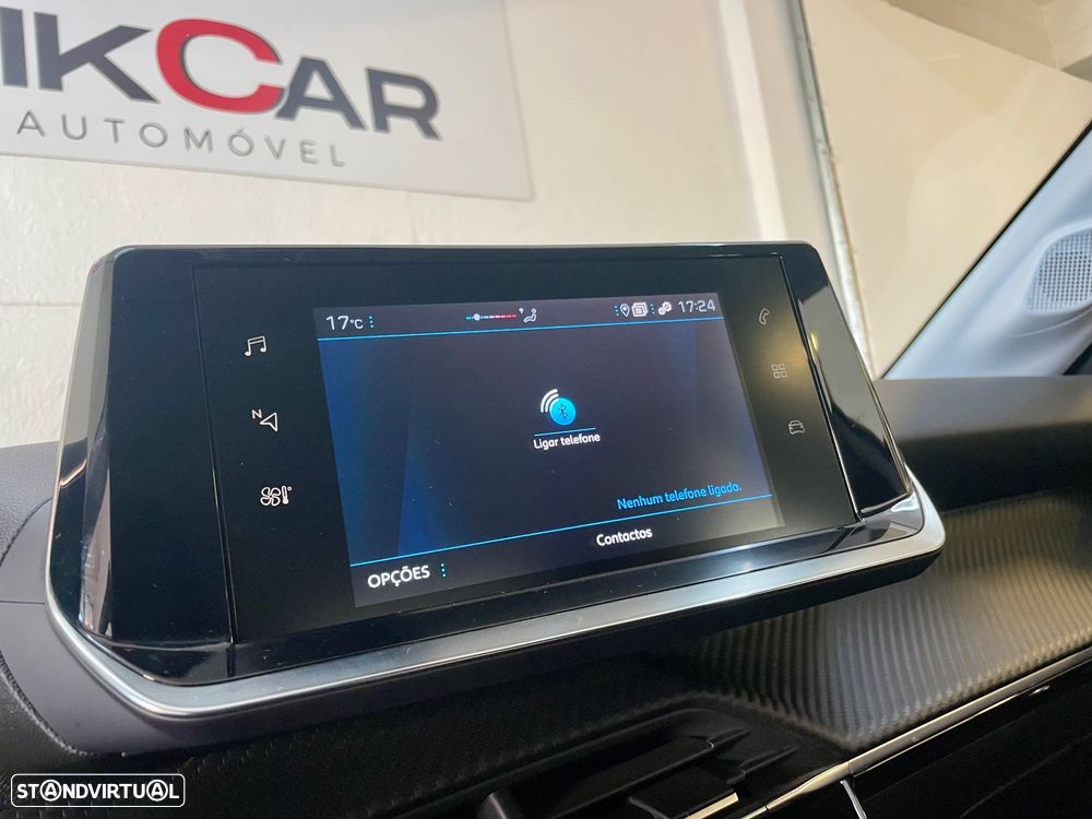 Peugeot 208 PureTech 100 EAT8 Active - 24