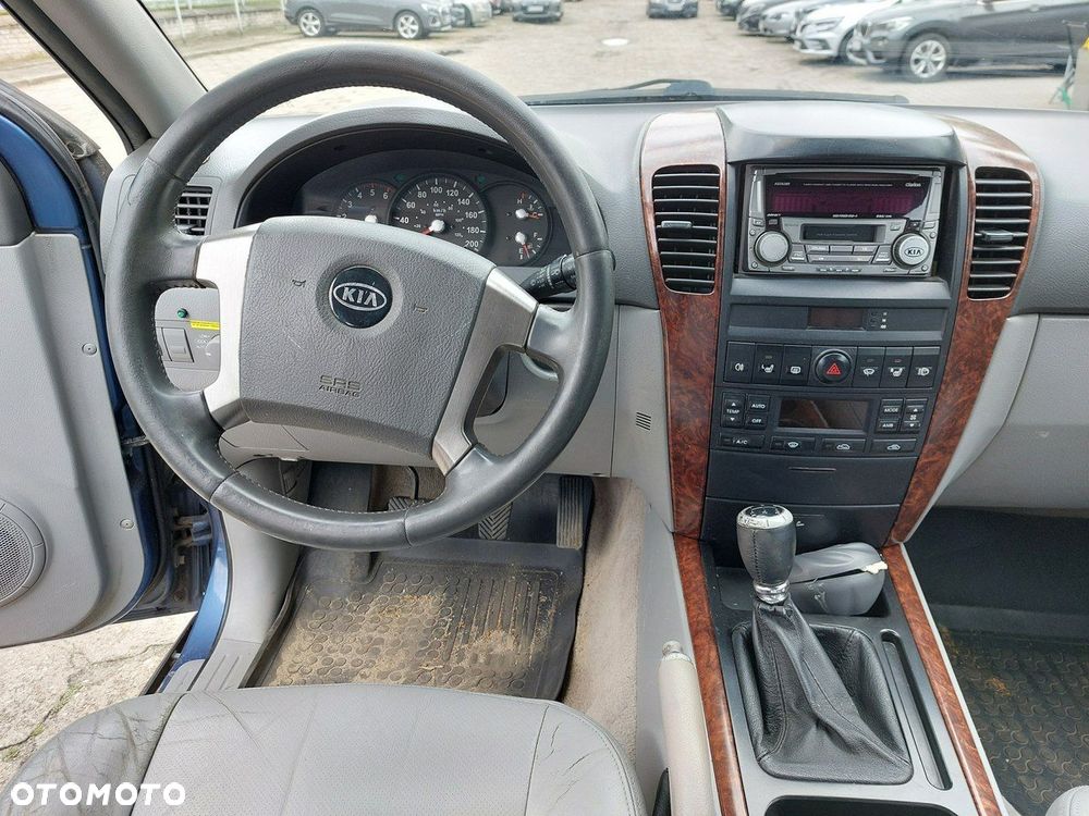 Kia Sorento - 16
