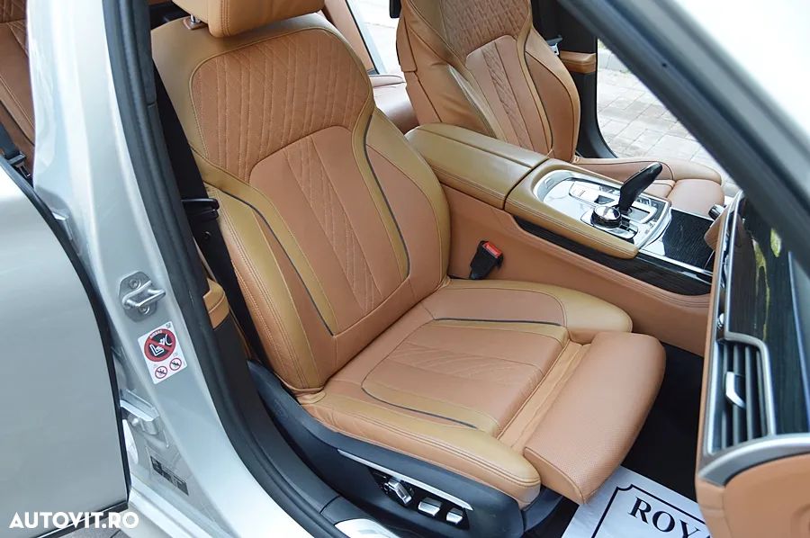 BMW Seria 7 740d xDrive - 32