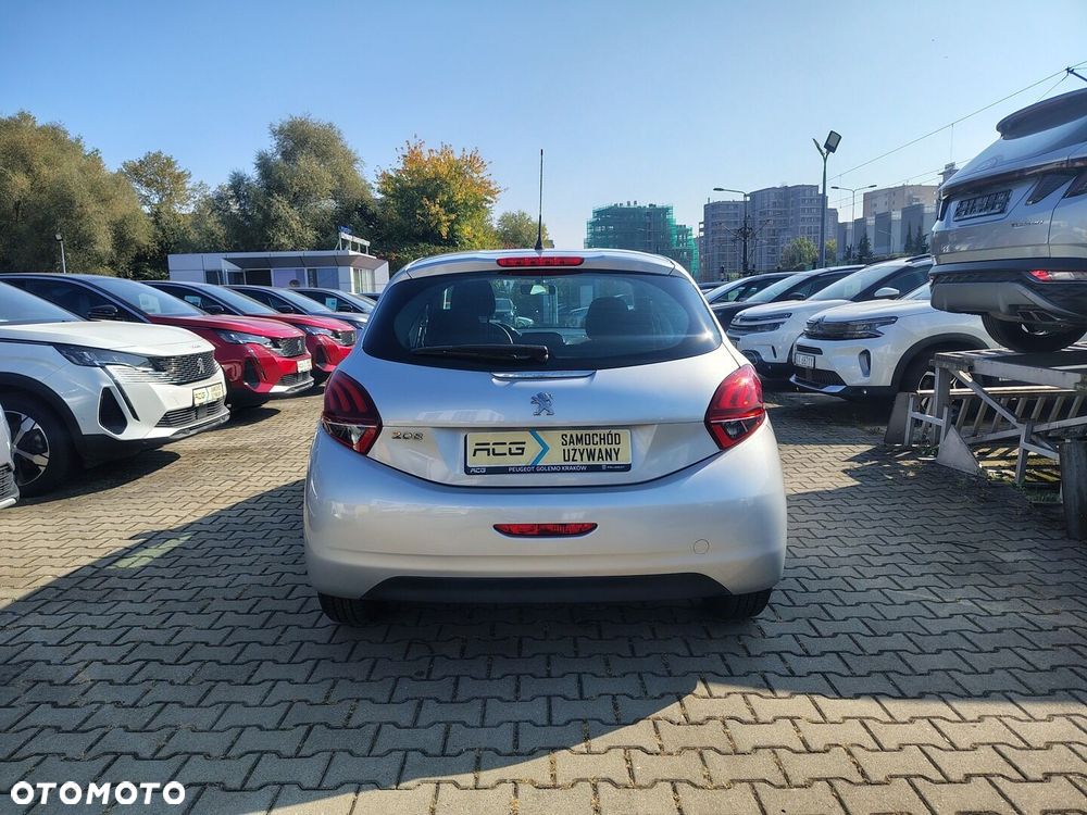 Peugeot 208 1.2 PureTech Active - 6