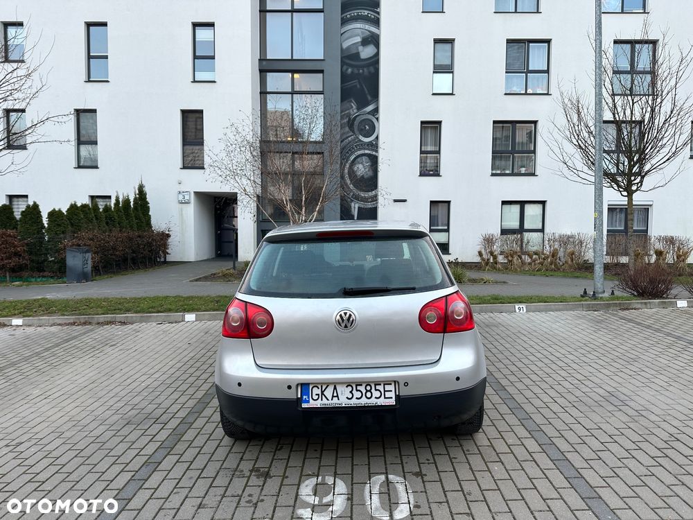 Volkswagen Golf 1.4 FSI Sportline - 5