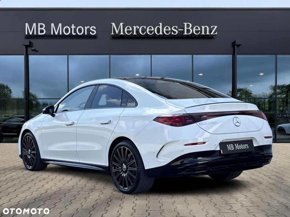 Mercedes-Benz CLA - 8