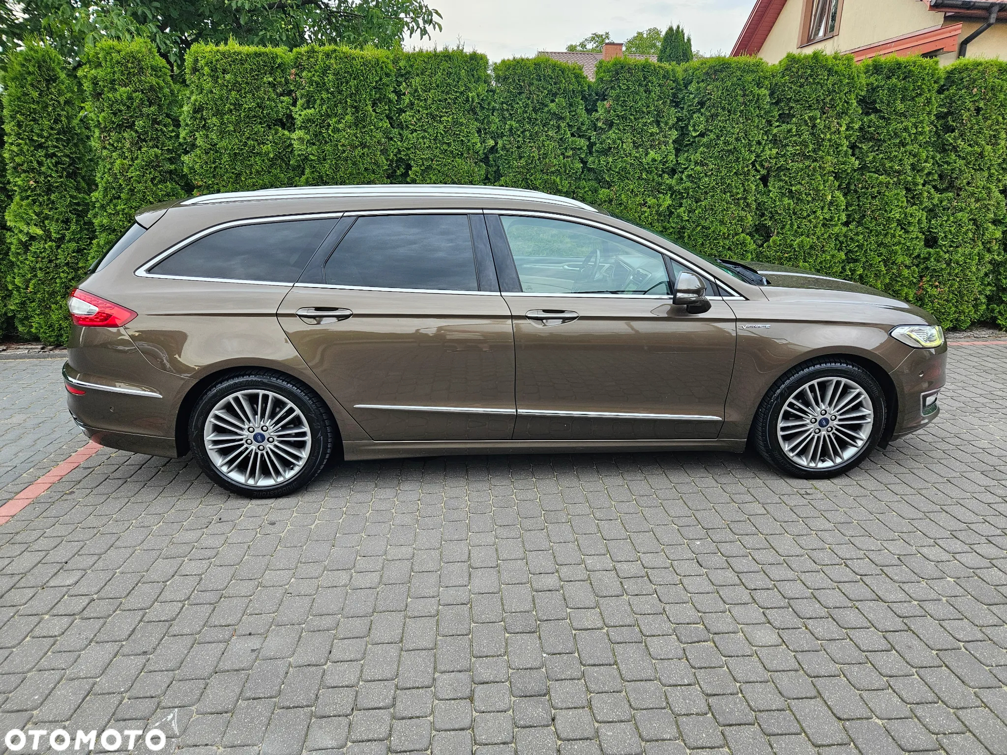 Ford Mondeo 2.0 TDCi Start-Stopp Vignale - 8
