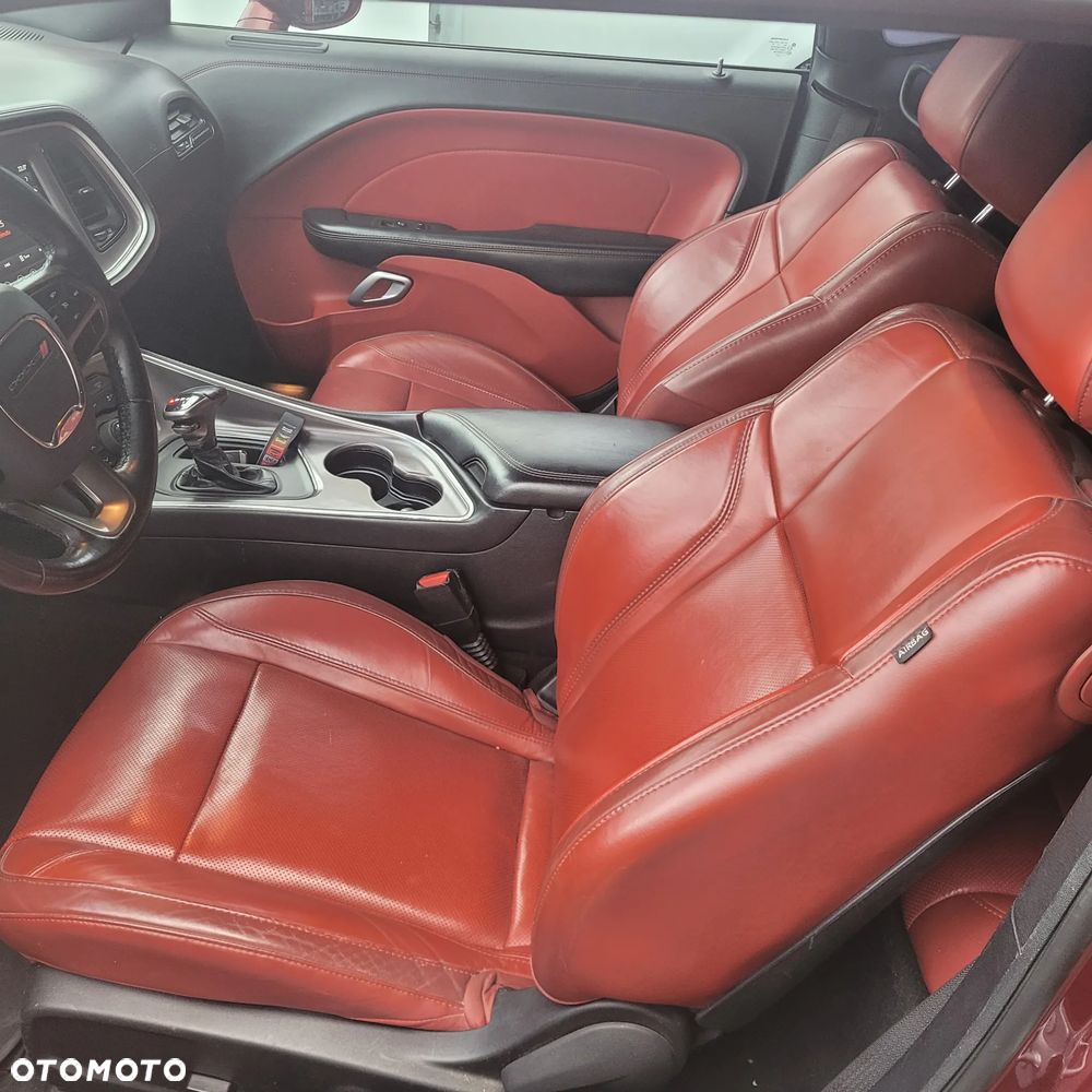Dodge Challenger 3.6 SXT Plus - 20