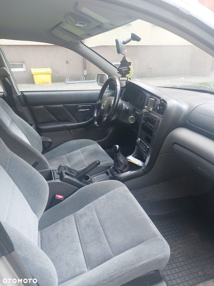 Subaru Legacy - 7