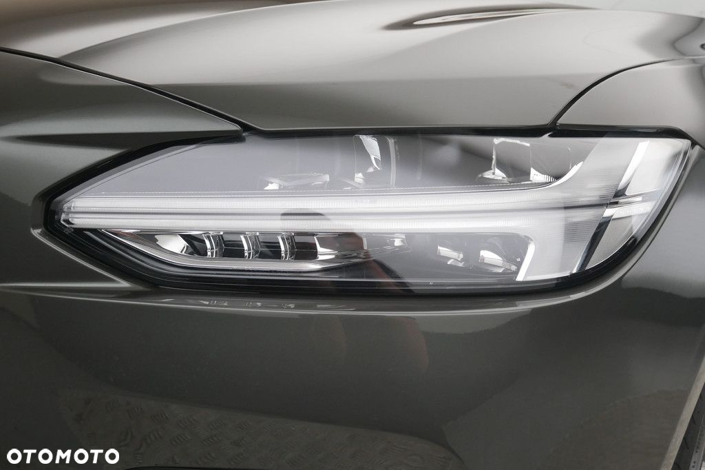 Volvo V90 - 13