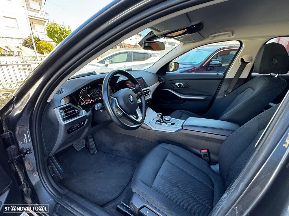 BMW 320 d Auto - 15