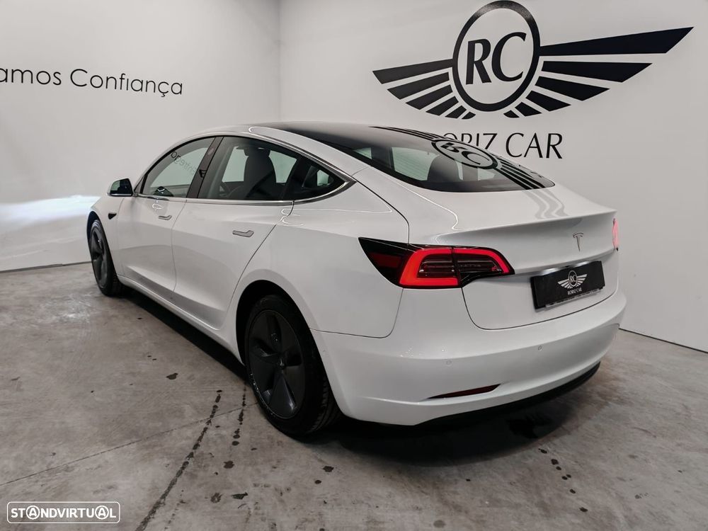 Tesla Model 3 Standard Range Plus RWD - 4