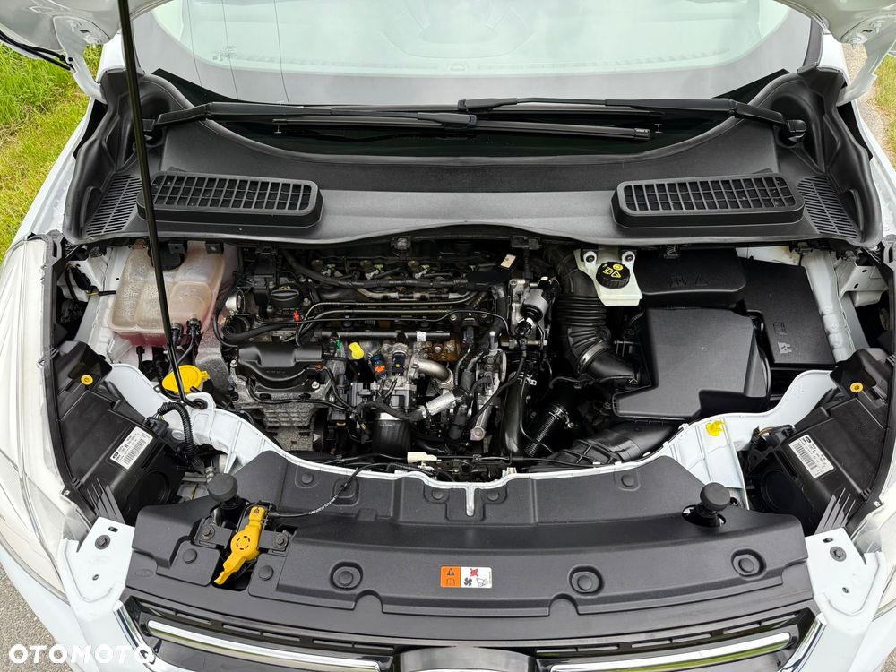 Ford Kuga 2.0 TDCi 4x4 ST-Line - 10