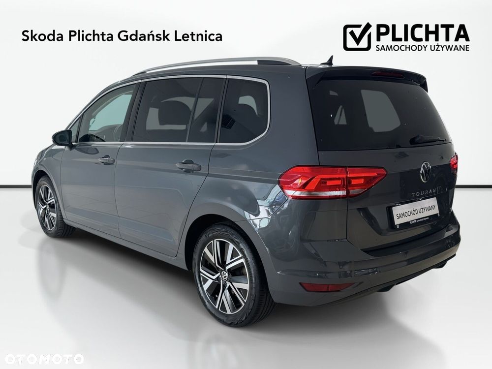 Volkswagen Touran - 8