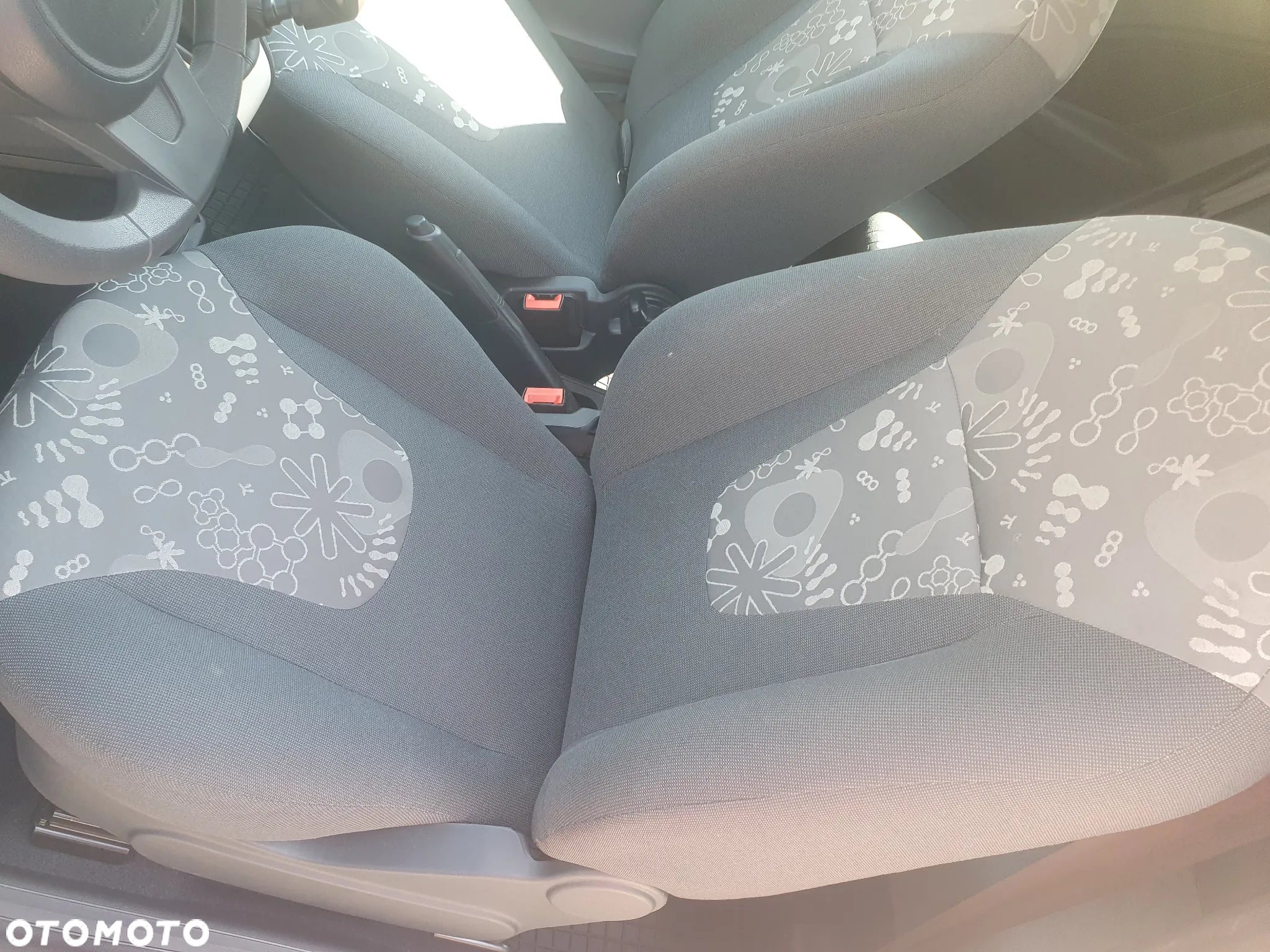 Ford KA 1.2 Ambiente - 9