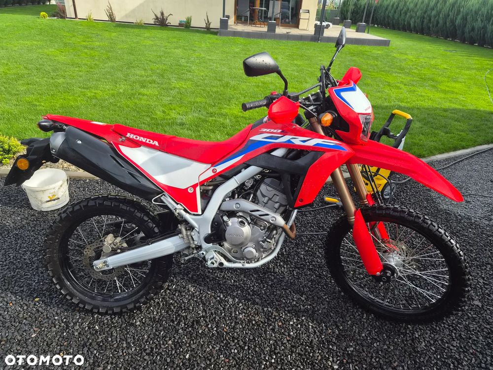 Honda CRF - 1
