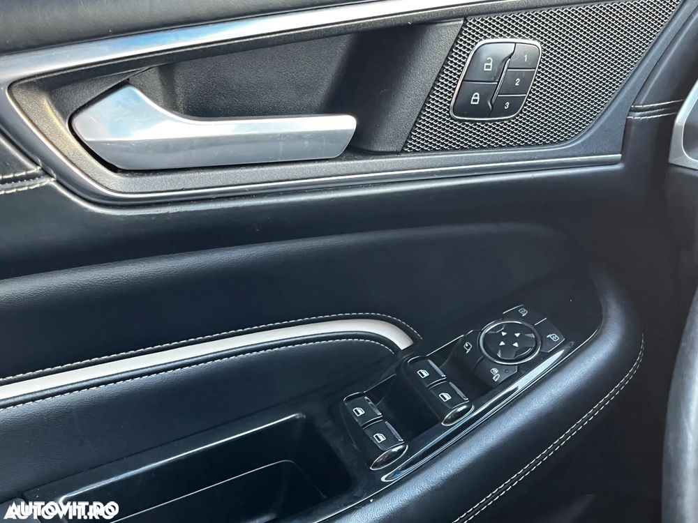 Ford Edge - 17