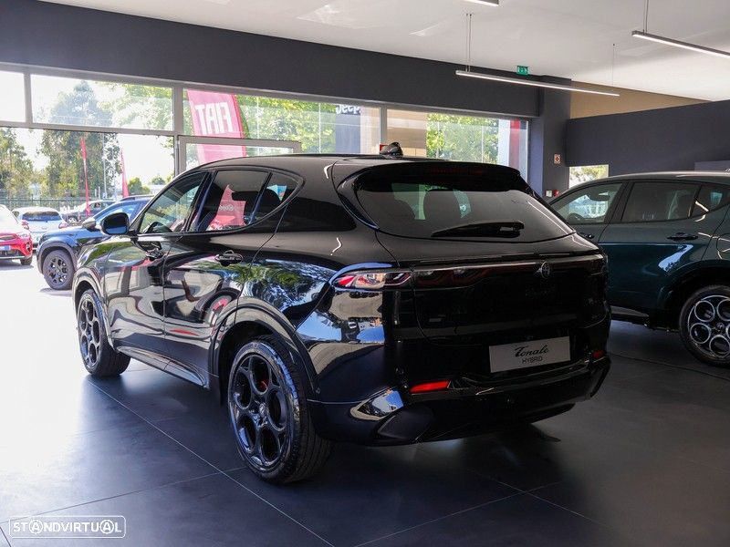 Alfa Romeo Tonale 1.5 Hybrid Veloce - 4