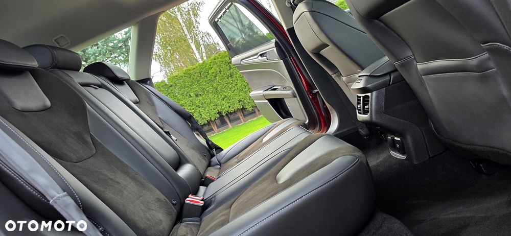 Ford Mondeo - 23